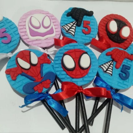 Especial de Doces Personalizados com Pasta Americana