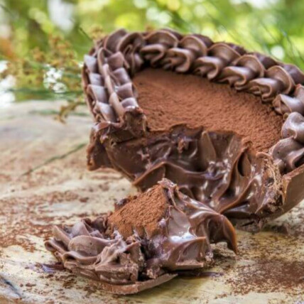 Ovo de Colher com Mouse de Chocolate